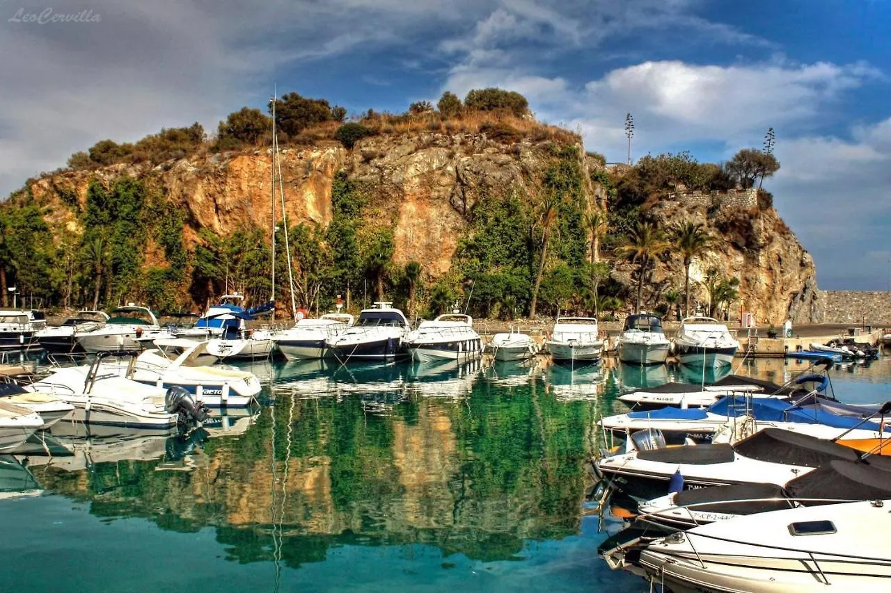 The Marina Loft 0*, La Herradura (Granada) Spain